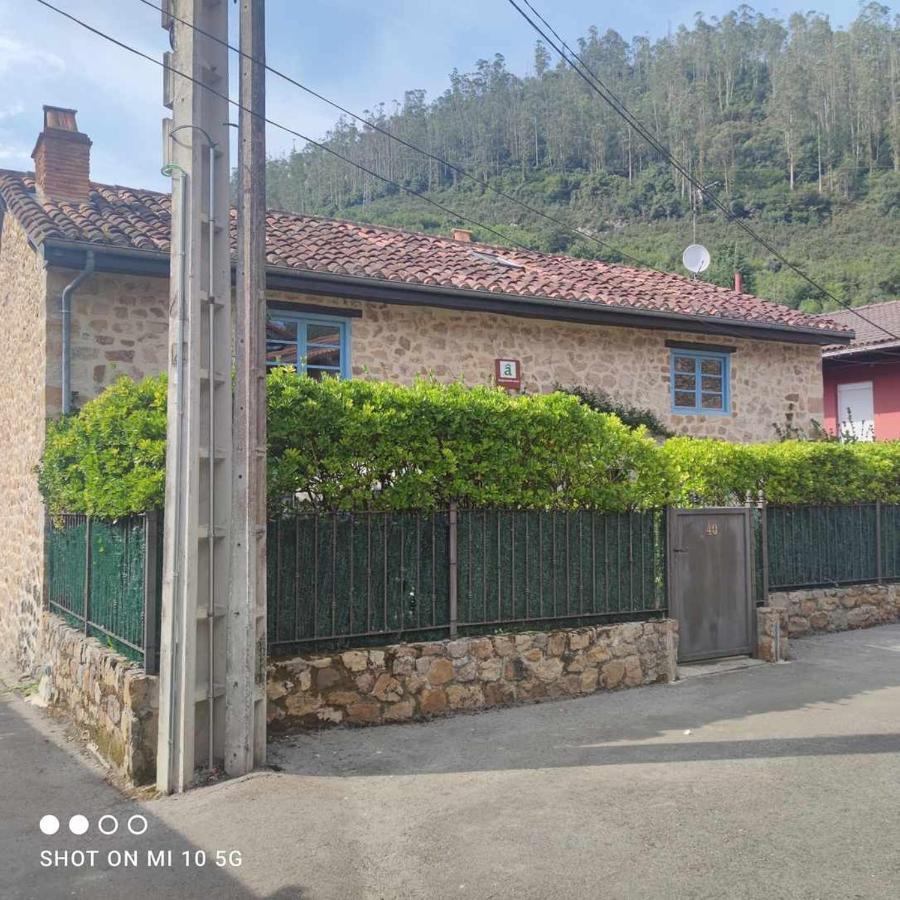 Casa Rural El Amparuco Treceño Eksteriør bilde